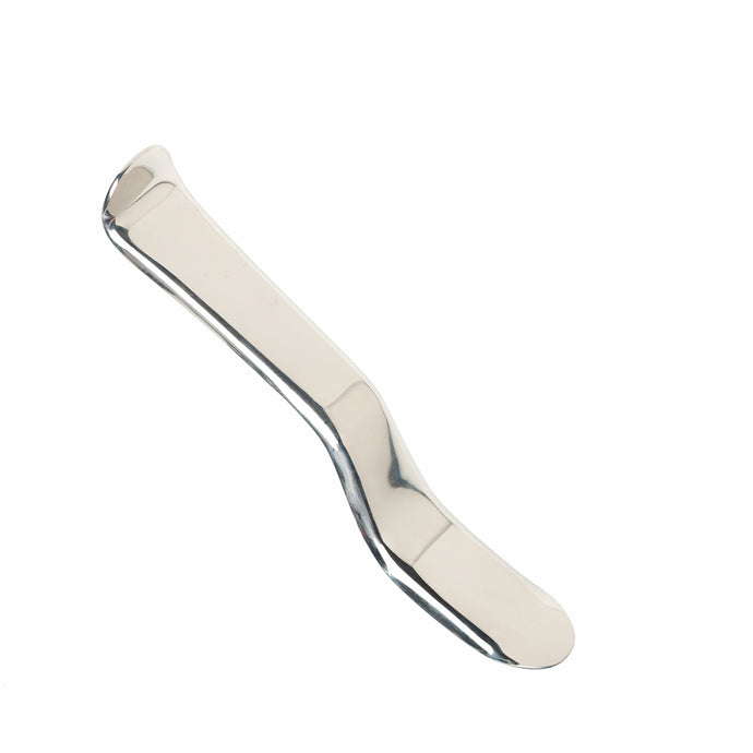 The Minnesota Retractor is used to hold mucoperiosteal flaps, cheeks, lips, and tongue away from the surgical area.