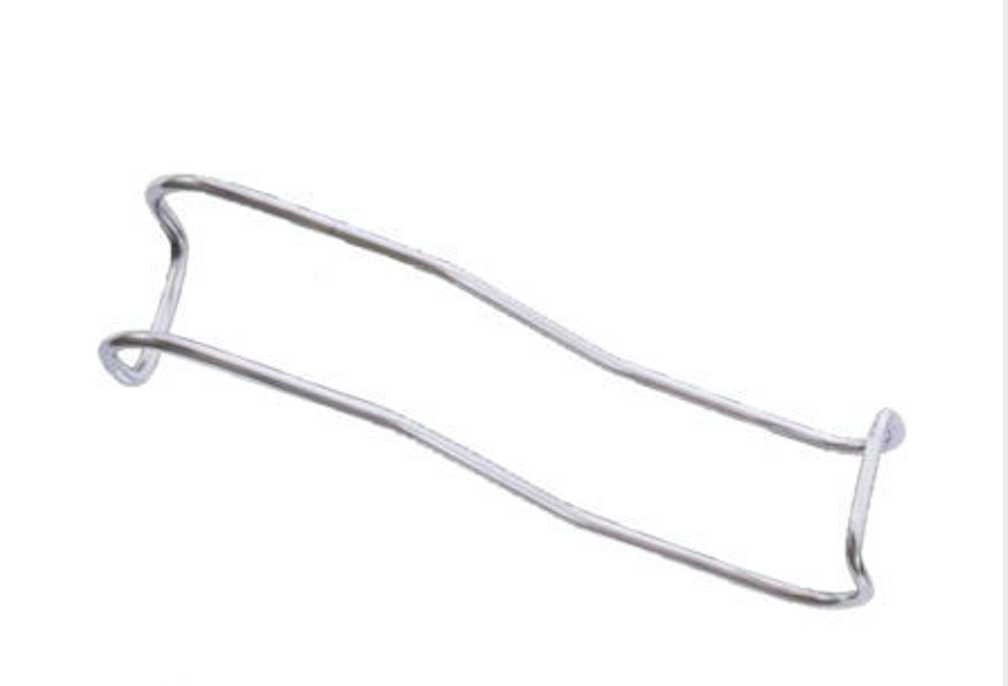 The Sternberg Cheek Retractor is used to hold mucoperiosteal flaps, cheeks, lips and tongue away from the surgical area.